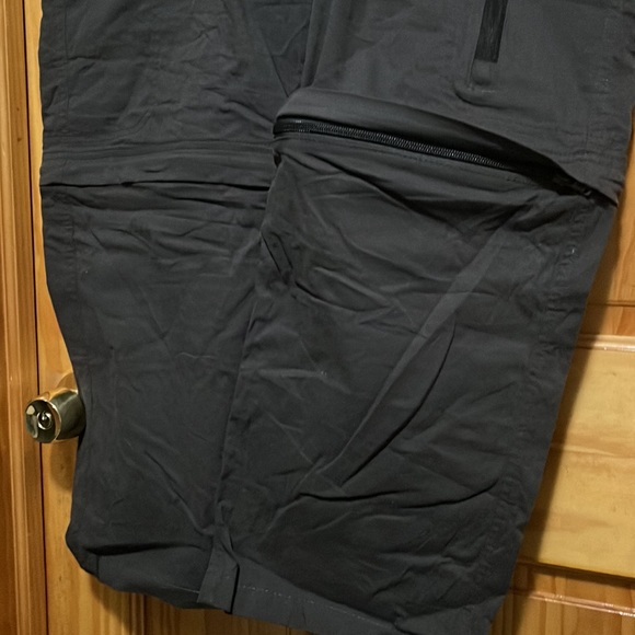 B.C Clothing’s capri/shorts - Picture 5 of 7